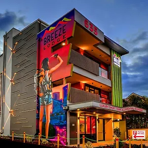  Hostal Breeze